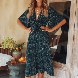 Hello Molly Green MIDI Dress